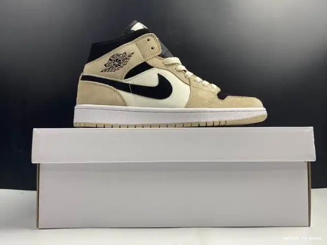 Cheap 1 Air Orange' -800 'Barely Mid Jordan BQ6472 0520